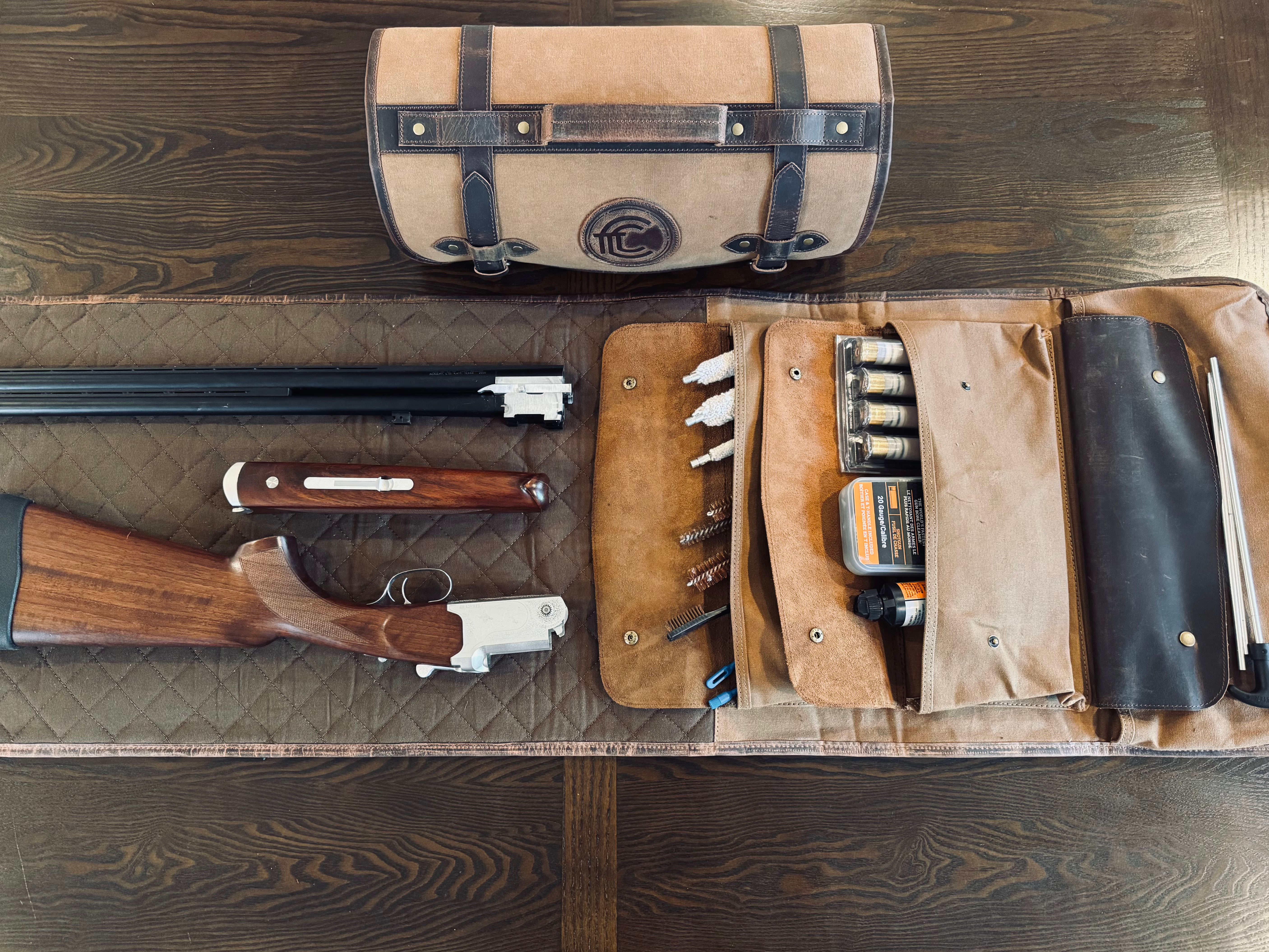 CLEAN TRIGGER Brown Canvas Leather Shotgun Cleaning Mat Brown Canvas Leather Shotgun Cleaning Mat