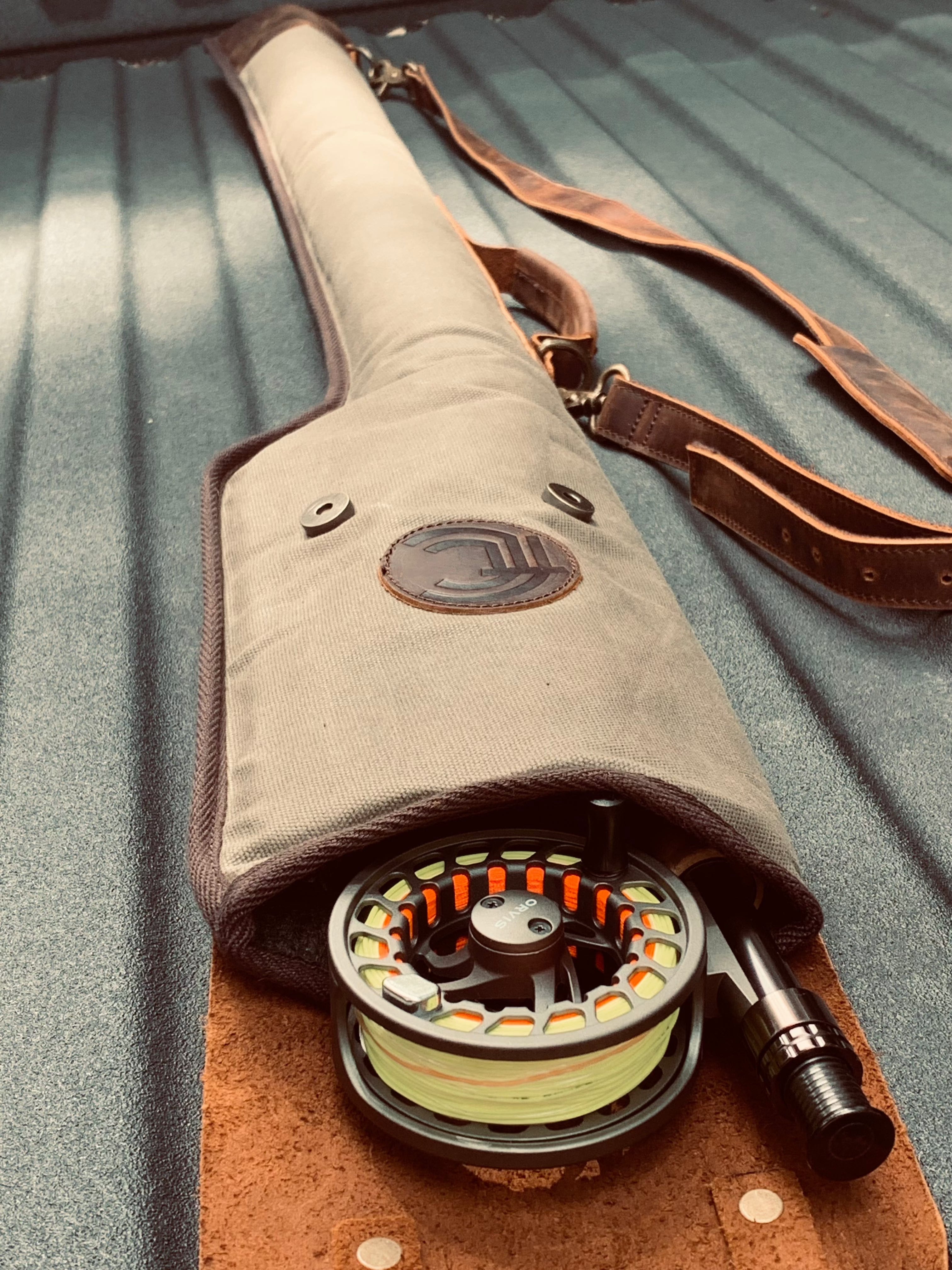 CLEAN TRIGGER Fly Fishing Rod Case Fly Fishing Rod Case