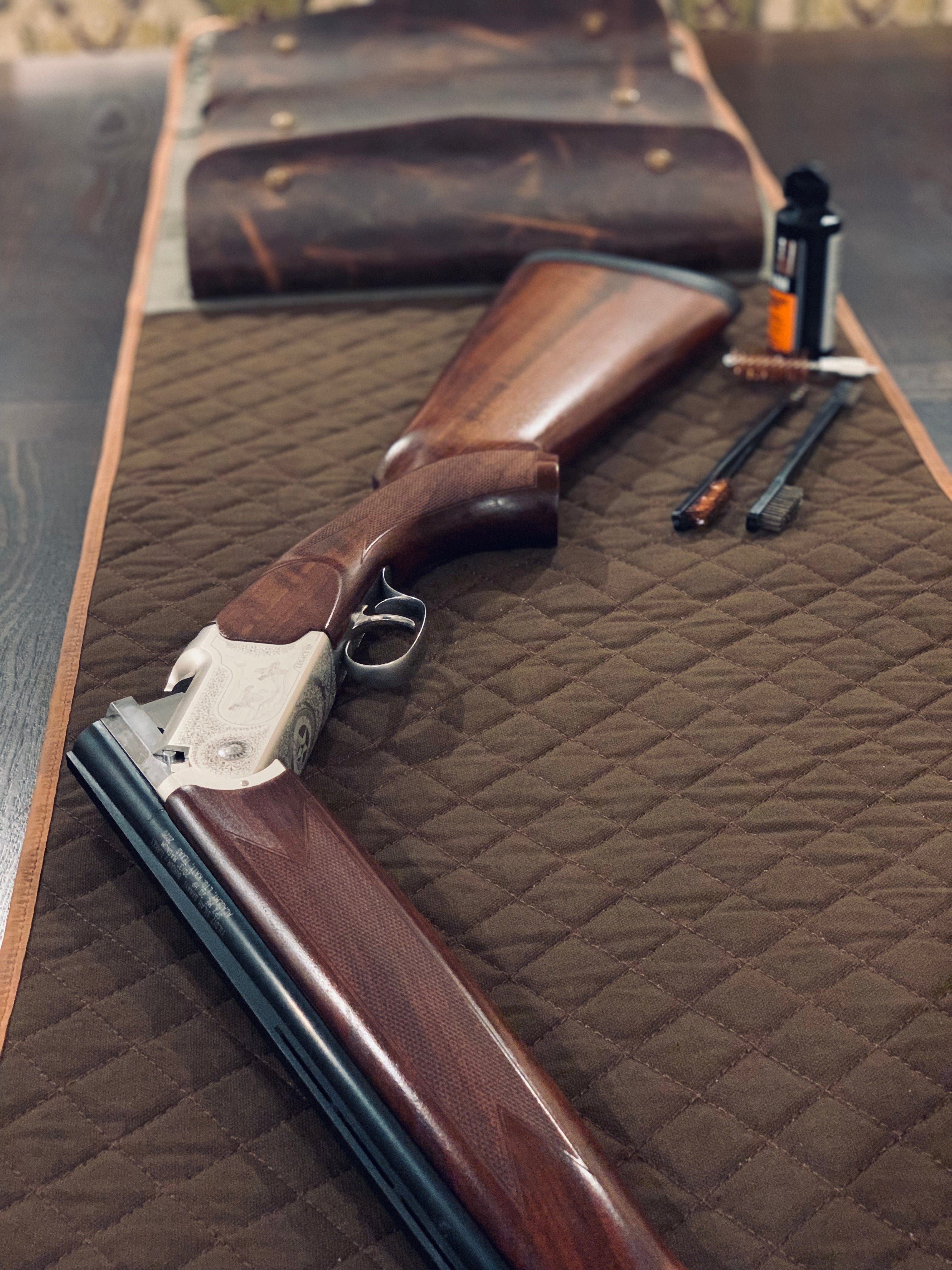 CLEAN TRIGGER Canvas Leather Shotgun / Rifle Cleaning Mat Canvas Leather Shotgun / Rifle Cleaning Mat