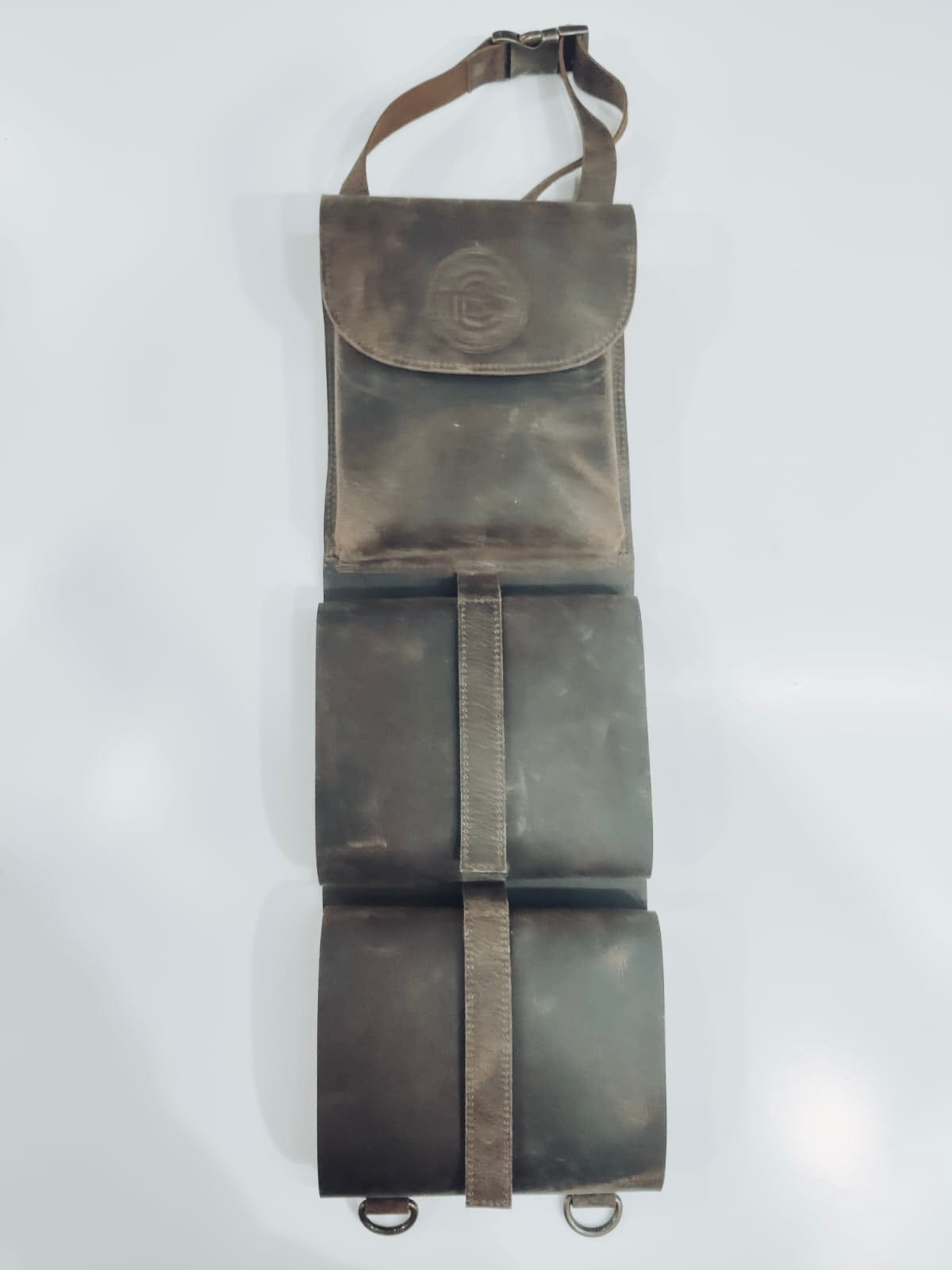 CLEAN TRIGGER Truck back seat leather gun holder Truck back seat leather gun holder